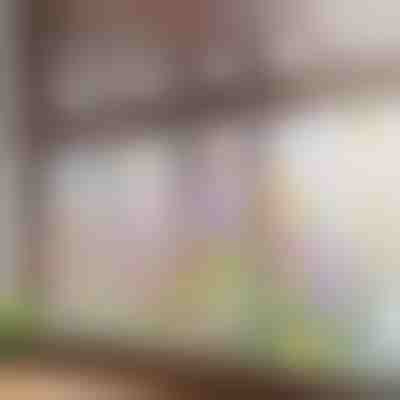 Πολύχρωμο αυτοκόλλητο παραθύρου με λουλούδια | FLORASTIK